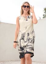 Kleid mit Gehschlitz 