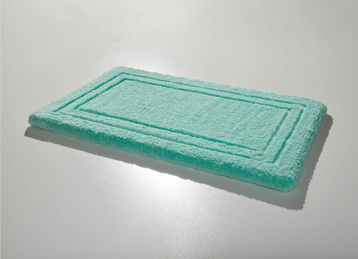 Badgarnitur mit rutschhemmender Rückseite KARIBIKGRÜN