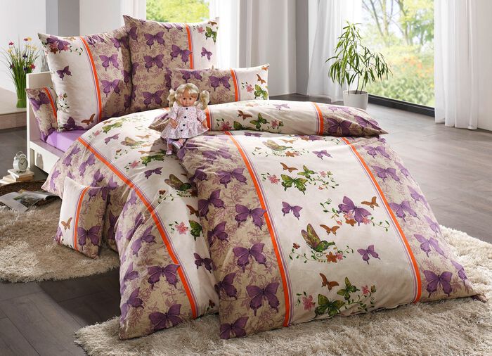 Beidseitig bedruckte Bettw&auml;sche-Garnitur mit Schmetterlings-Motiven FLIEDER