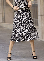 Rock mit farbbrillantem Druck 