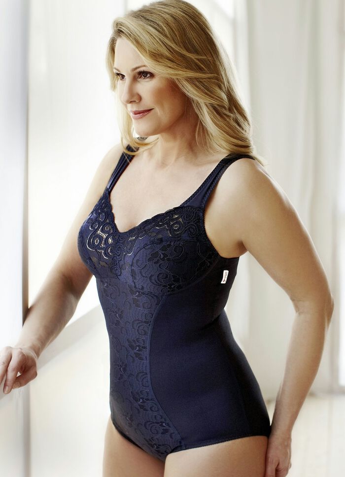 Swegmark of Sweden Hosenkorselett mit Elastikspitze 