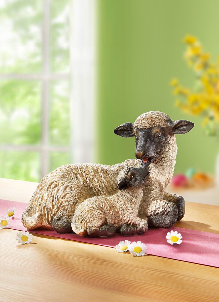 Schaf mit L&auml;mmchen 