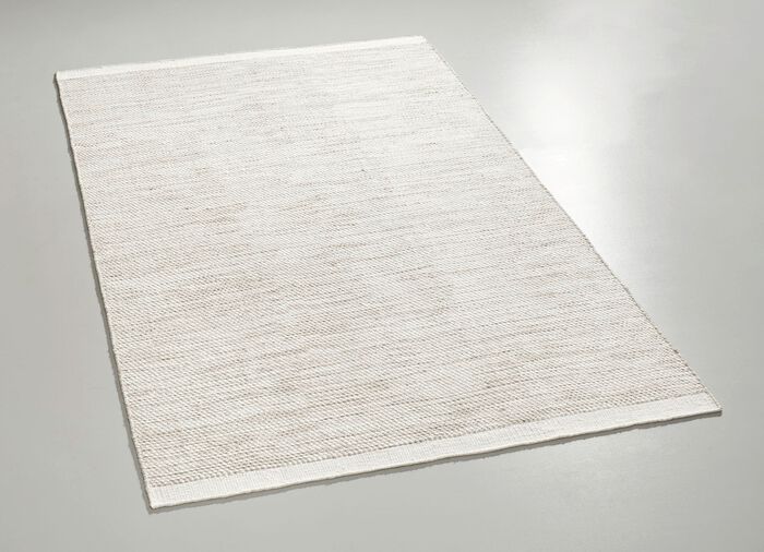 Brücken und Teppiche aus feuchtigkeitsregulierender Naturfaser NATUR