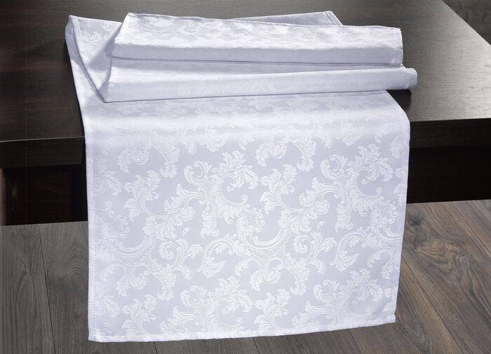 Bügelfreie Tischdecke mit Fleckschutz-Ausrüstung WEISS