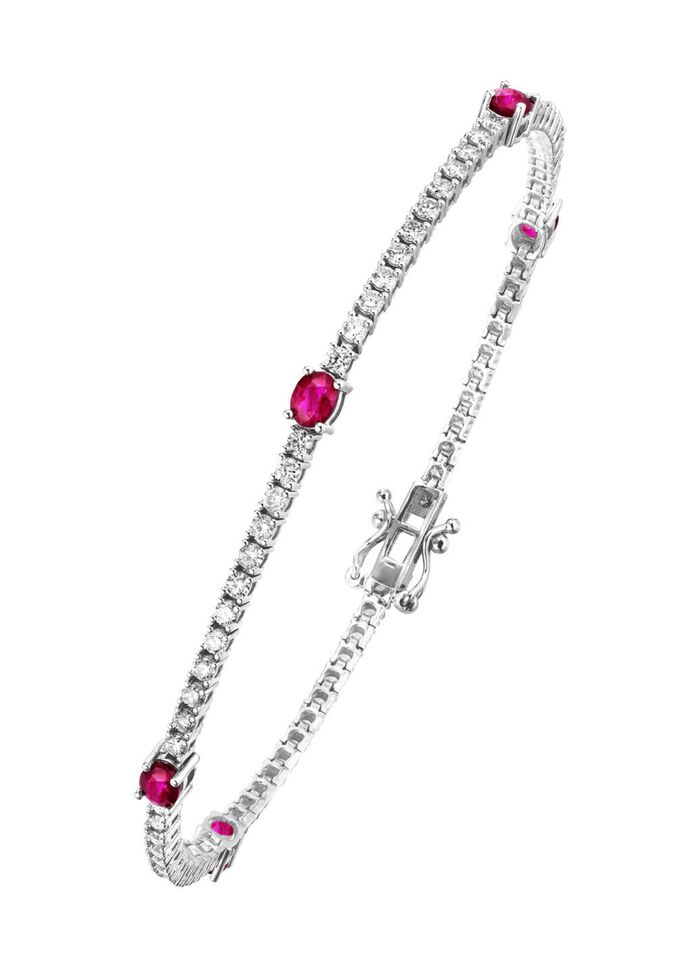 Hochwertiges Armband aus Wei&szlig;gold 