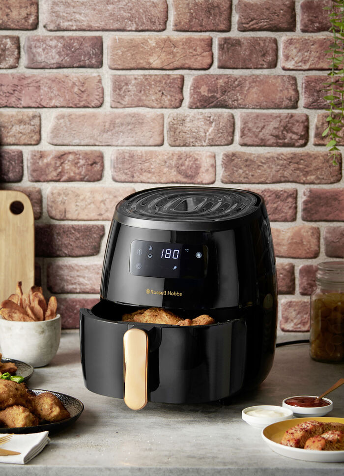 Heißluftfritteuse mit Tragegriff 