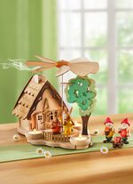 Tischpyramide aus Holz 