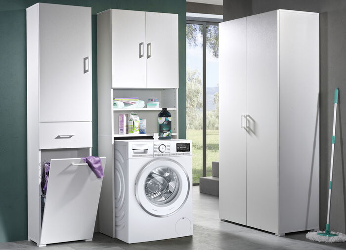 Praktische Schränke in geradlinigem Design WEISS