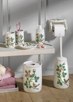 Klassische Badezimmer-Accessoires CREME-GRÜN-ROSA