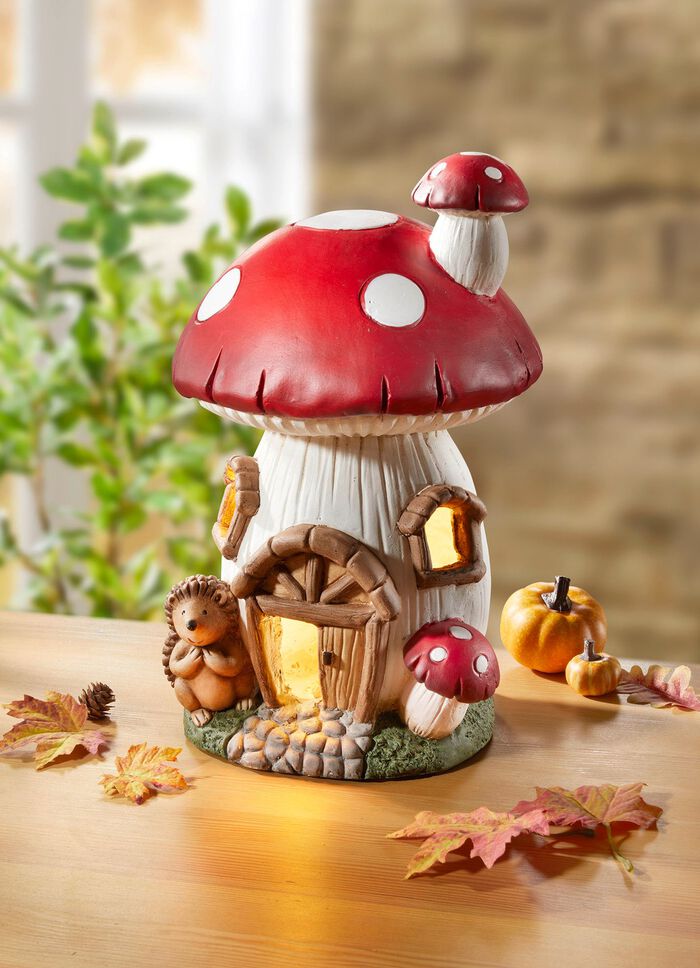 Beleuchtetes Pilz-Haus 