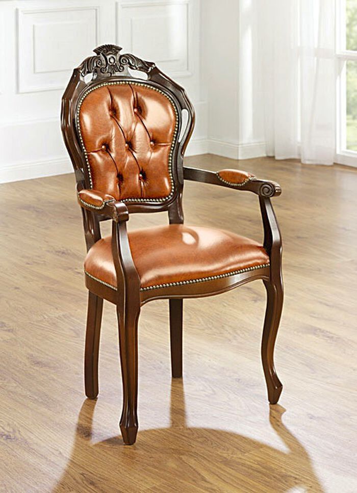 Esszimmer-St&uuml;hle und Sessel mit Lederbezug 