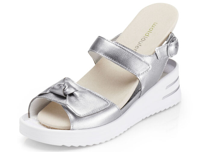 Waldläufer Sandale mit zwei praktischen Klettspangen ALTSILBER