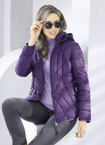 Jacke mit abnehmbarer Kapuze