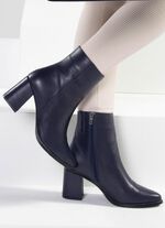 Andrea Conti Stiefelette mit seitlich eingesetztem Gummizug 