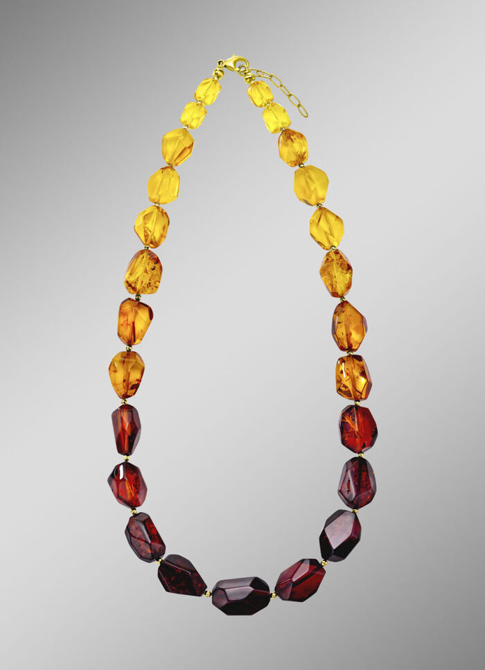 Edle Halskette mit Bernstein und Hämatit 