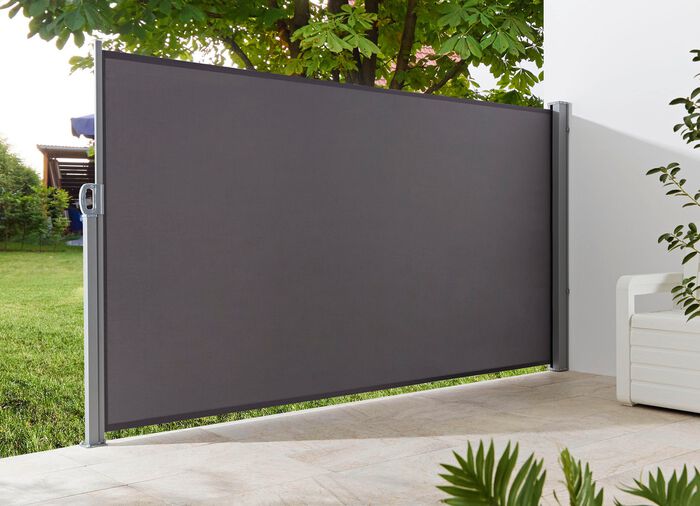 Seitenmarkise mit Gestell aus Aluminium und Stahl 