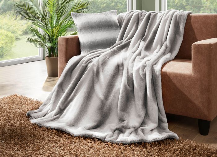 Wohndecke und Kissenbezug aus Kaninchenfell-Imitat GRAU