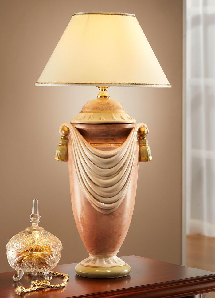 Stilvolle Tischleuchte mit Stofflampenschirm ROSE