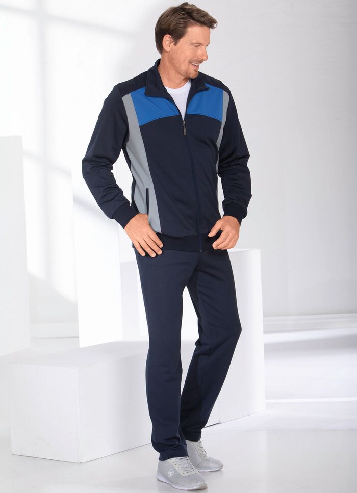 Freizeitanzug von „Athlet“ 