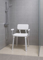 Dusch- und Badestuhl für sicheres Duschen und Baden 