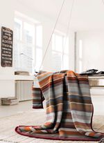 Schlafdecke mit Veloursbandeinfassung 