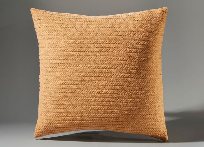 Wohndecke und Kissenbezug in toller Strickoptik GOLD