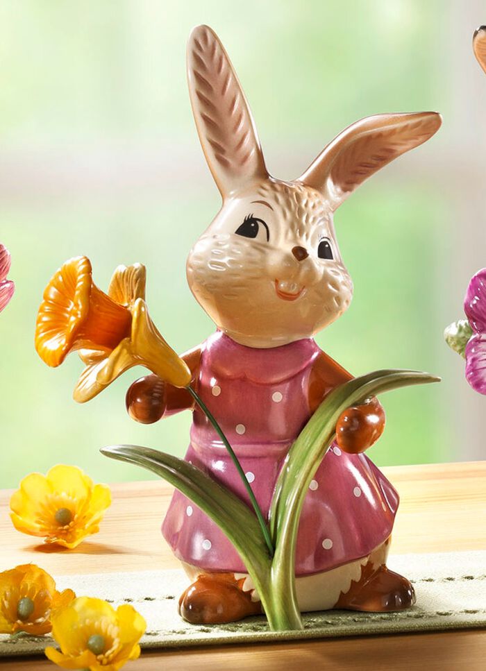 Goebel-Hasen mit Blume aus Feinsteingut BUNT