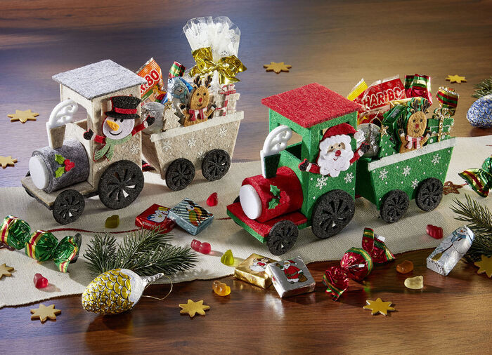 Süße Weihnachtslokomotiven mit süßer Füllung BUNT