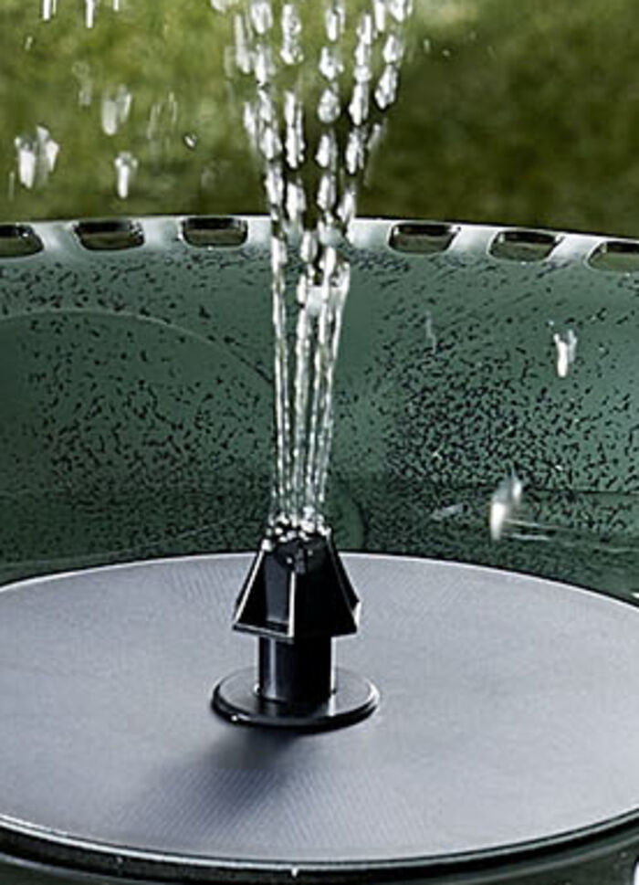 Vogelbad mit Springbrunnen GRÜN