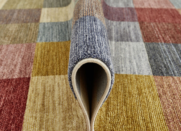 Moderne Br&uuml;cken und Teppiche mit Karo-Dessin 