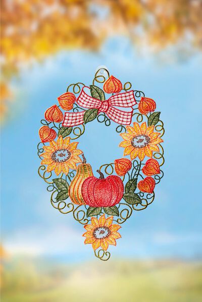 Fensterbild mit Herbstkranz-Motiv 