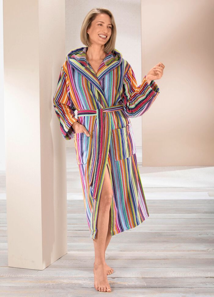 Bademantel mit Kapuze 