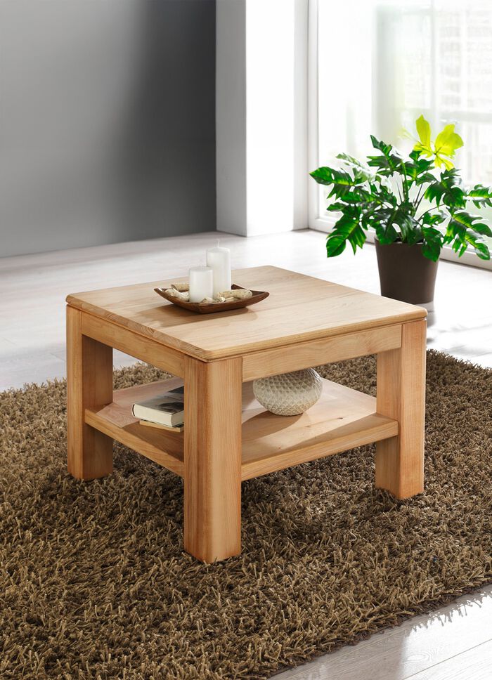 Couchtisch aus Massivholz 