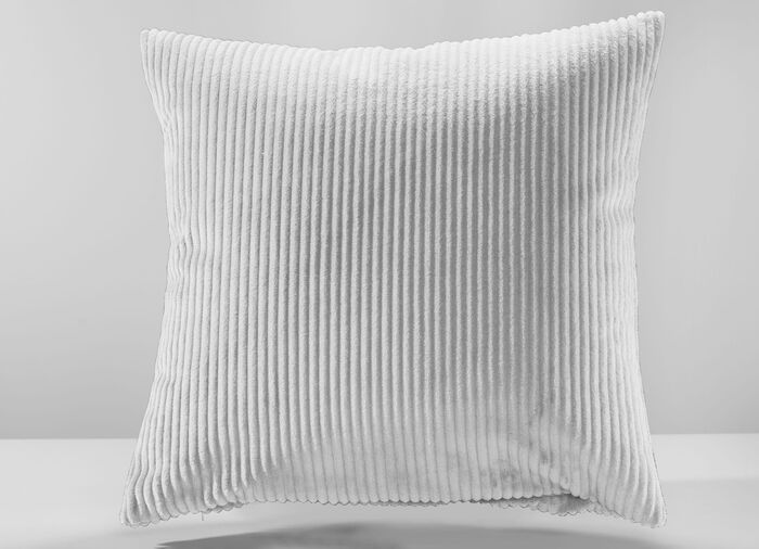 Wohnaccessoires mit Anti-Rutsch-Beschichtung SILBER