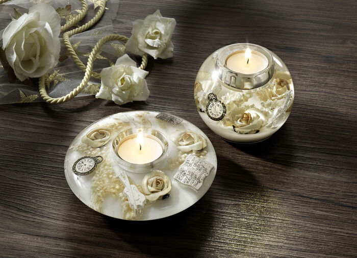 Teelichthalter aus mundgeblasenem Glas von Dreamlight CREME-WEISS