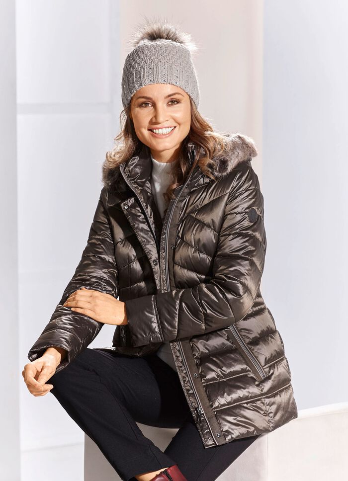 Jacke mit abnehmbarer Kapuze 