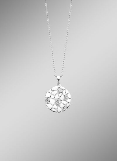 Moderner Anhänger mit synth. Zirkonia und Ankerkette 