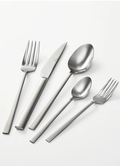 Teilsatiniertes Menübesteck aus Edelstahl 